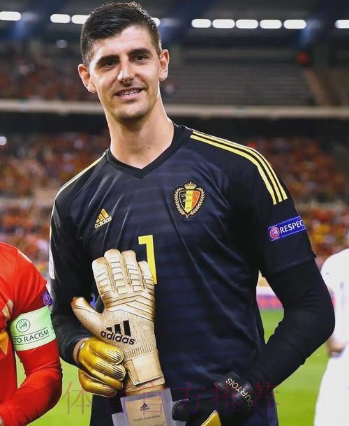 库尔图瓦-利物浦不是去年那支球队 后防更脆弱