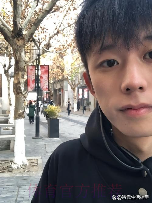 杨瀚森工作室：七天六赛&年轻的肩膀扛得起一场又一场的渴望